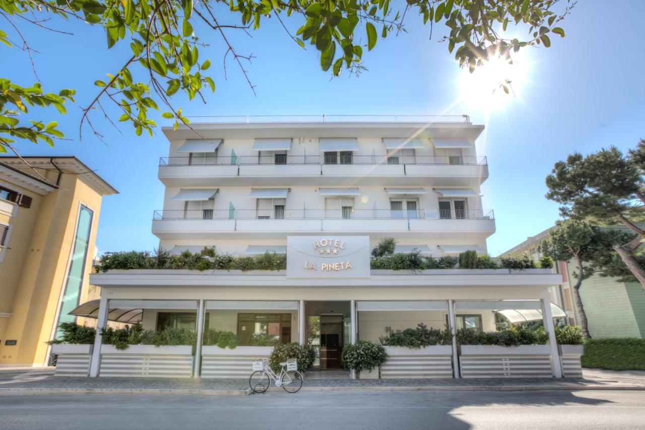 Hotel La Pineta Pineto Esterno foto